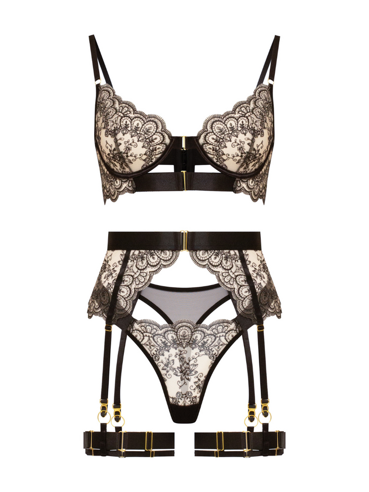 Varnosa 3027 Carmen Luxury Lingerie Set