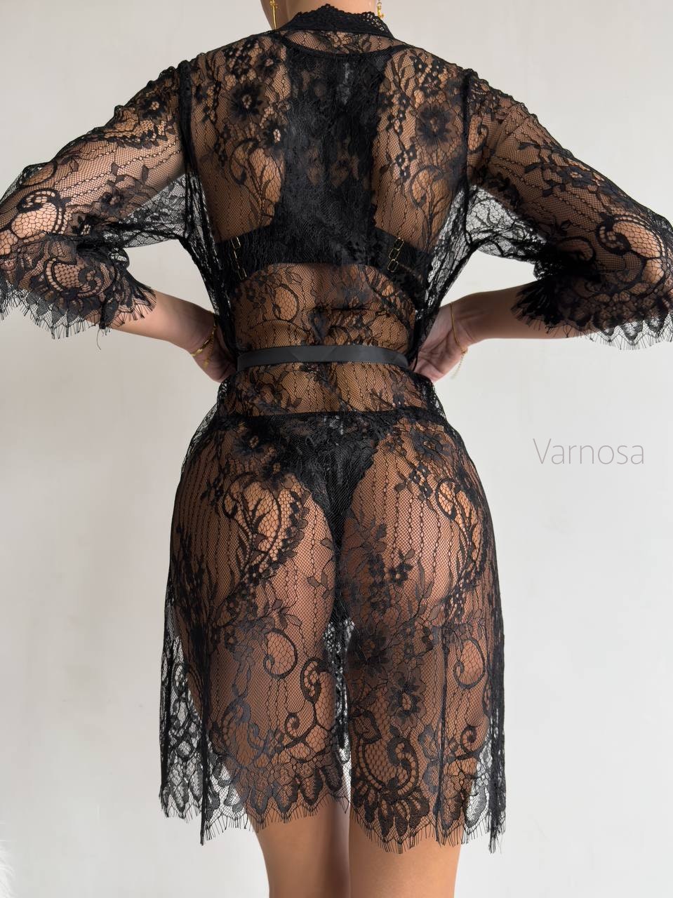 Varnosa 9018 Gentle Lace