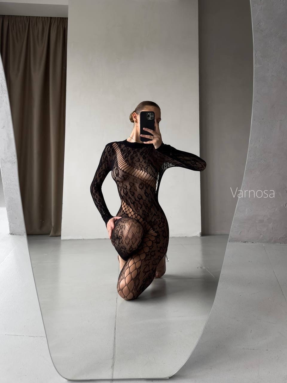 Varnosa 9050 Black Whisper