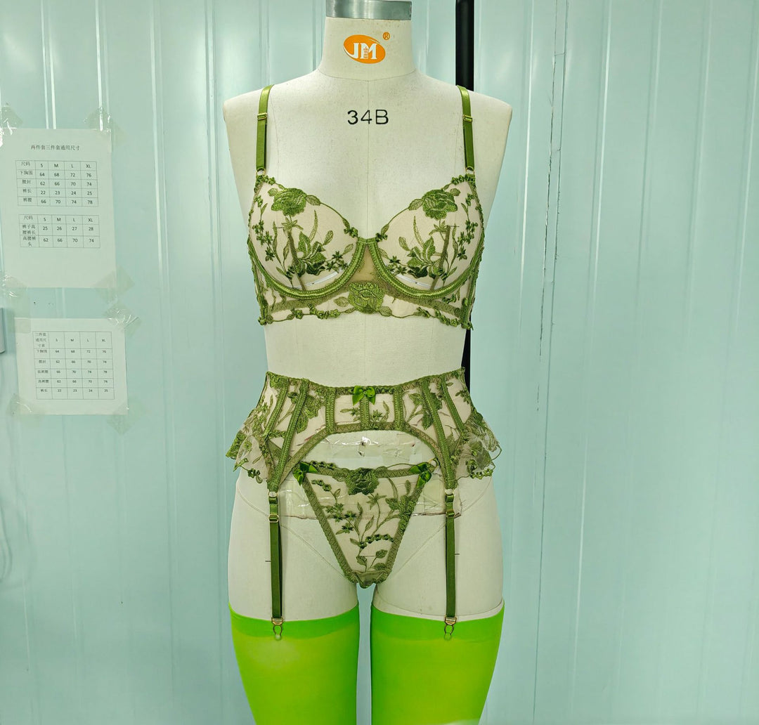 Varnsoa 1080 Sophia Silk Set