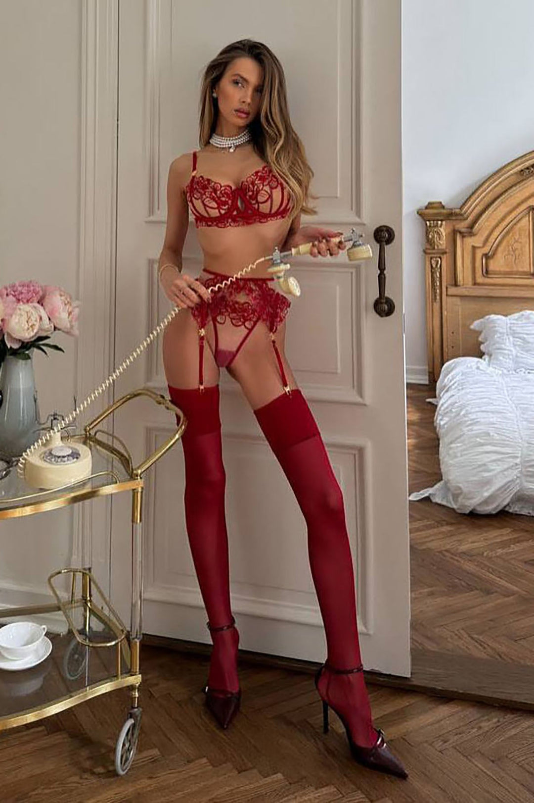 Varnosa 1030 Pearl Blossom Set