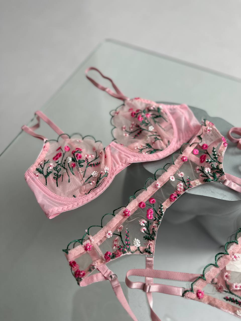 Varnosa 6541 Amour Bloom